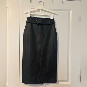 Express Leather Skirt, high-waisted. Midi with belt & mid-slit. Size 00